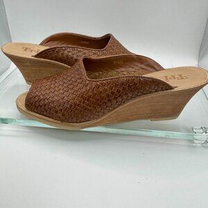 Trivia Woven Leather Mule Sandals – Brown – Women’s EU 36 / US 6